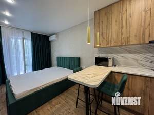 1-к квартира, посуточно, 35м2, 6/25 этаж