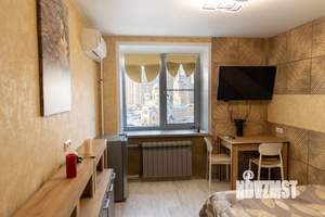 Студия квартира, посуточно, 14м2, 8/9 этаж