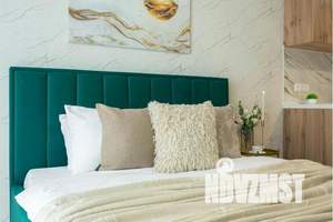 1-к квартира, посуточно, 35м2, 6/25 этаж