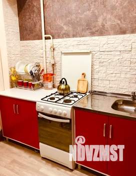 2-к квартира, посуточно, 46м2, 4/5 этаж