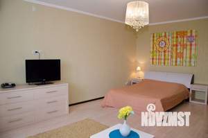 1-к квартира, посуточно, 45м2, 1/1 этаж