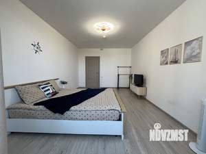 1-к квартира, посуточно, 37м2, 8/18 этаж