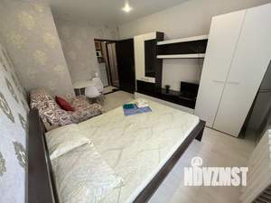 Студия квартира, посуточно, 20м2, 2/9 этаж