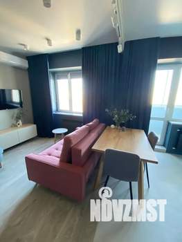 Студия квартира, посуточно, 40м2, 17/17 этаж