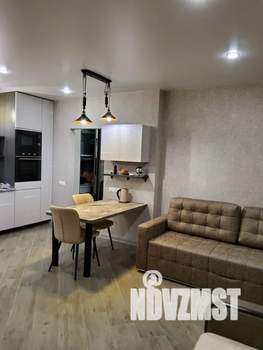 Студия квартира, посуточно, 38м2, 15/22 этаж