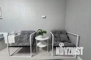 1-к квартира, посуточно, 40м2, 2/19 этаж