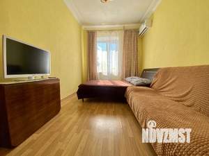 3-к квартира, посуточно, 65м2, 3/4 этаж