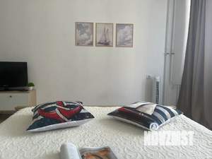 1-к квартира, посуточно, 37м2, 8/18 этаж