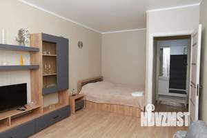 1-к квартира, посуточно, 35м2, 5/9 этаж