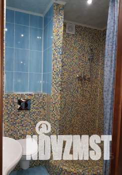 1-к квартира, посуточно, 49м2, 1/1 этаж