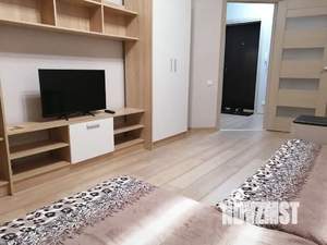 1-к квартира, посуточно, 37м2, 6/22 этаж