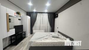 Студия квартира, посуточно, 32м2, 10/25 этаж