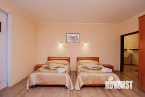 2-к квартира, посуточно, 70м2, 1/1 этаж
