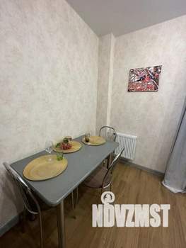 1-к квартира, посуточно, 37м2, 1/1 этаж