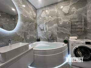 Студия квартира, посуточно, 35м2, 5/22 этаж