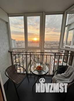 Студия квартира, посуточно, 30м2, 24/24 этаж