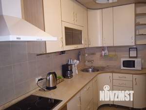 1-к квартира, посуточно, 42м2, 5/14 этаж