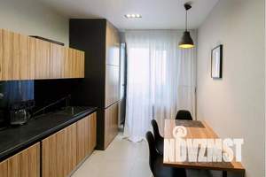 1-к квартира, посуточно, 37м2, 7/10 этаж