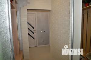 1-к квартира, посуточно, 40м2, 1/9 этаж