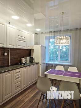 1-к квартира, посуточно, 38м2, 5/12 этаж