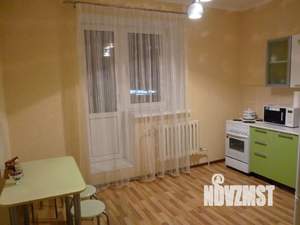 1-к квартира, посуточно, 45м2, 2/17 этаж