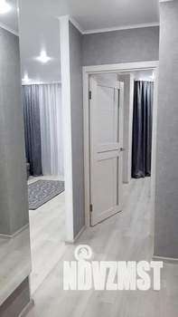 2-к квартира, посуточно, 45м2, 3/25 этаж