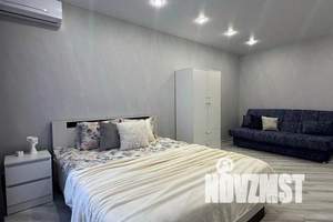 1-к квартира, посуточно, 45м2, 9/25 этаж