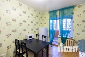 2-к квартира, посуточно, 70м2, 6/10 этаж