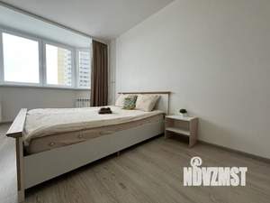 1-к квартира, посуточно, 37м2, 8/18 этаж