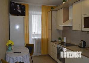 1-к квартира, посуточно, 40м2, 5/15 этаж