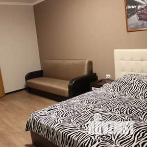 1-к квартира, посуточно, 45м2, 3/5 этаж