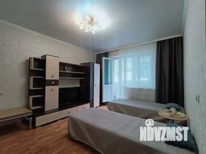 1-к квартира, посуточно, 44м2, 7/10 этаж