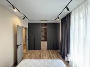 2-к квартира, посуточно, 70м2, 1/1 этаж