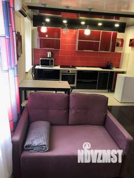 Студия квартира, посуточно, 35м2, 3/9 этаж