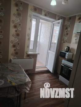 1-к квартира, посуточно, 38м2, 11/15 этаж