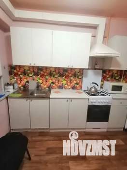 1-к квартира, посуточно, 37м2, 1/9 этаж