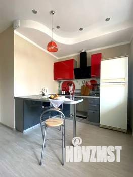 1-к квартира, посуточно, 38м2, 5/21 этаж