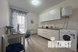 1-к квартира, посуточно, 37м2, 8/19 этаж