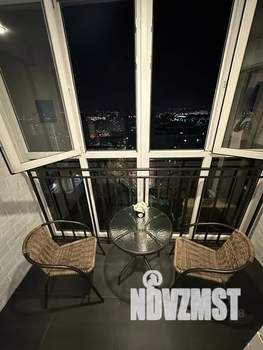 Студия квартира, посуточно, 30м2, 24/24 этаж