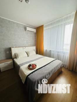 1-к квартира, посуточно, 37м2, 17/17 этаж