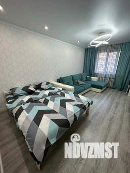 1-к квартира, посуточно, 44м2, 1/1 этаж