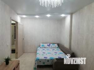 1-к квартира, посуточно, 40м2, 8/21 этаж