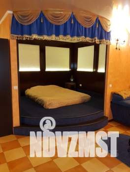 1-к квартира, посуточно, 49м2, 1/1 этаж