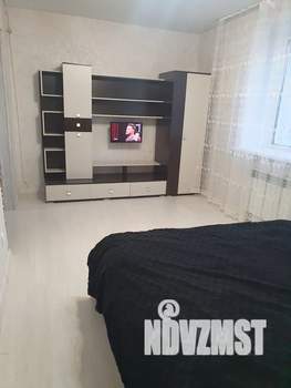 1-к квартира, посуточно, 32м2, 8/10 этаж