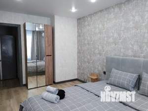 1-к квартира, посуточно, 47м2, 1/1 этаж