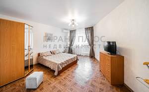 1-к квартира, на длительный срок, 61м2, 7/9 этаж