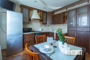 3-к квартира, посуточно, 80м2, 1/1 этаж