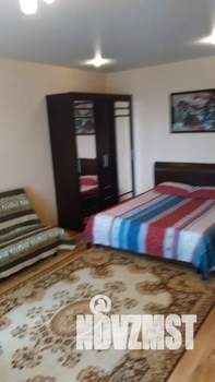 1-к квартира, посуточно, 45м2, 7/17 этаж