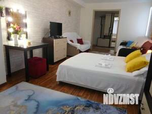 1-к квартира, посуточно, 47м2, 1/1 этаж