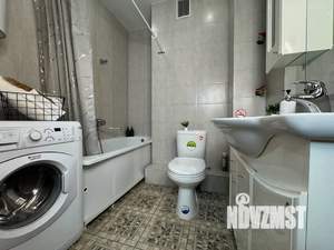 Студия квартира, посуточно, 35м2, 11/13 этаж